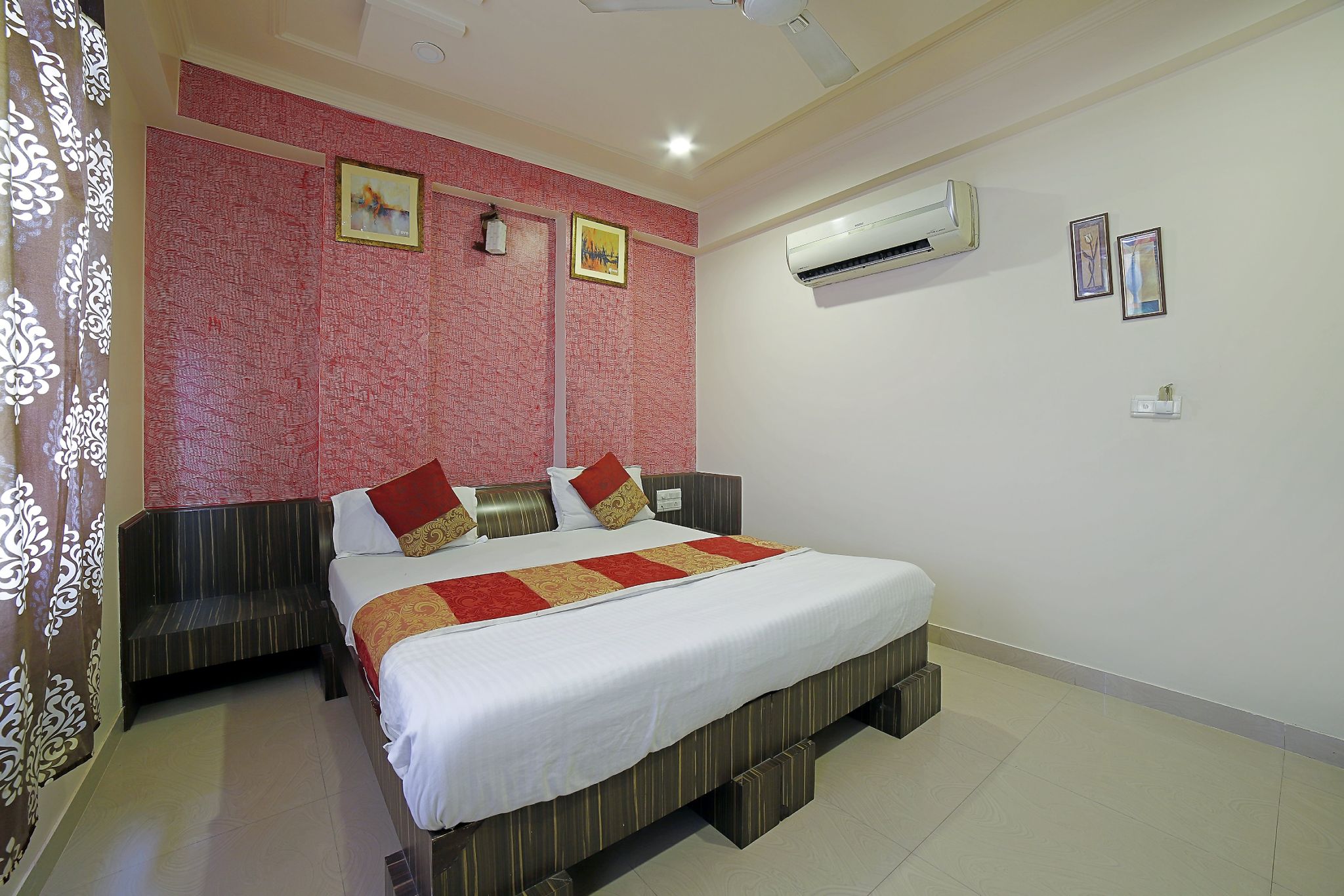 Hotel Metro Jaipur Super Deluxe Room 11