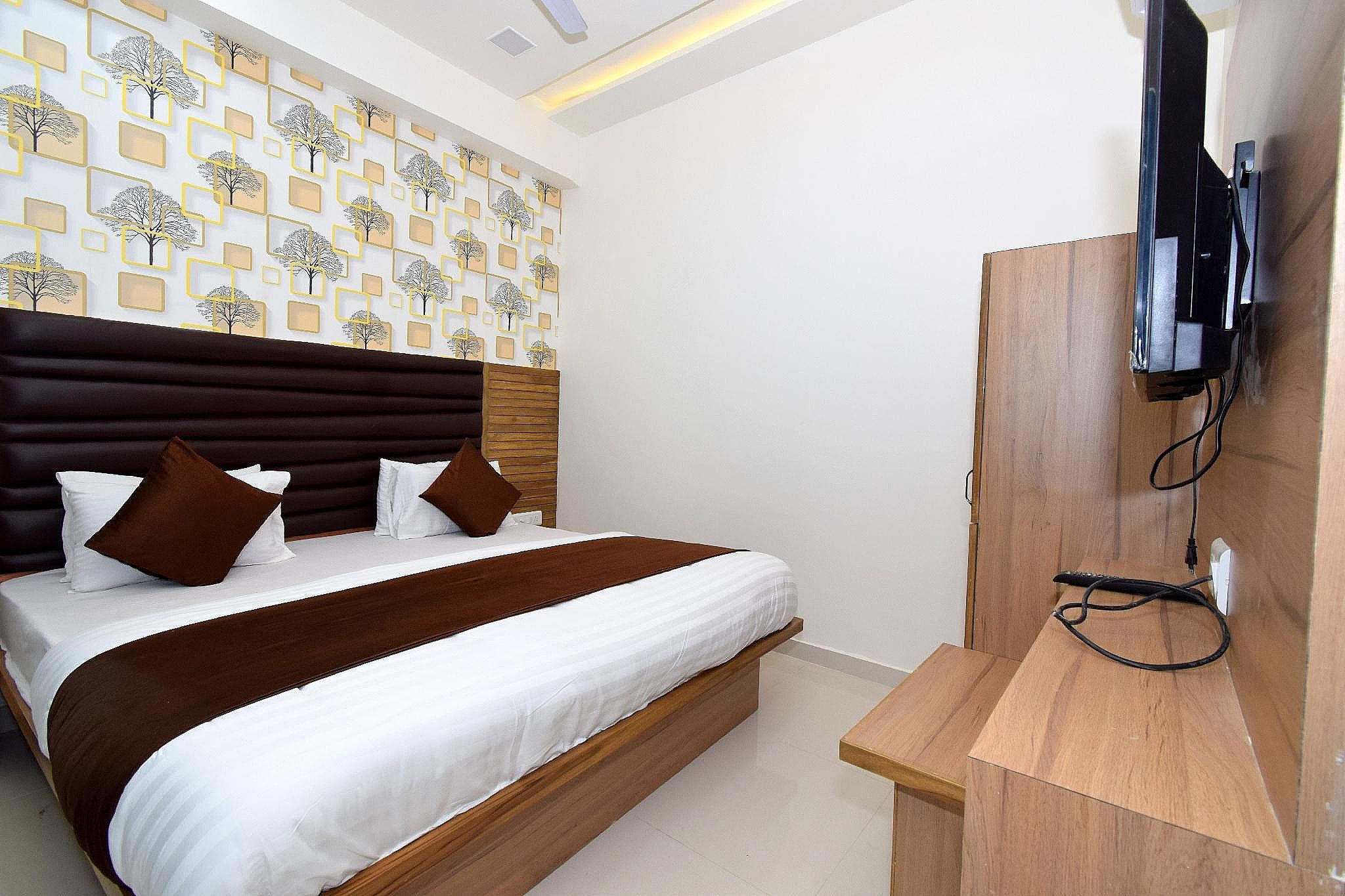 Hotel Millennium Double Room 2