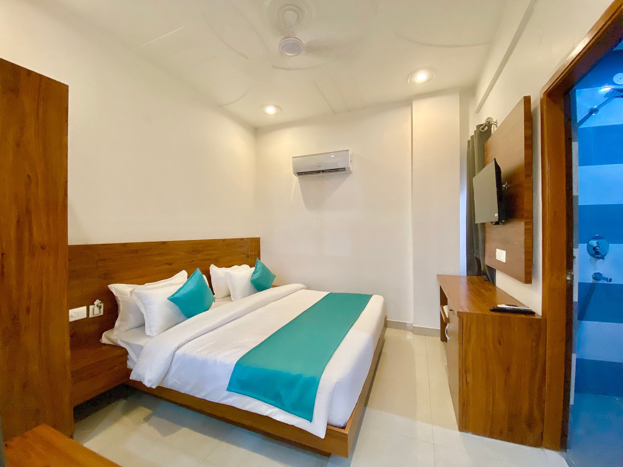 undefined Hotel Namami Tapovan
