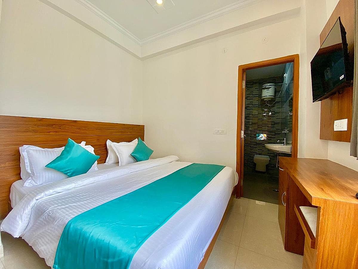 undefined Hotel Namami Tapovan 8