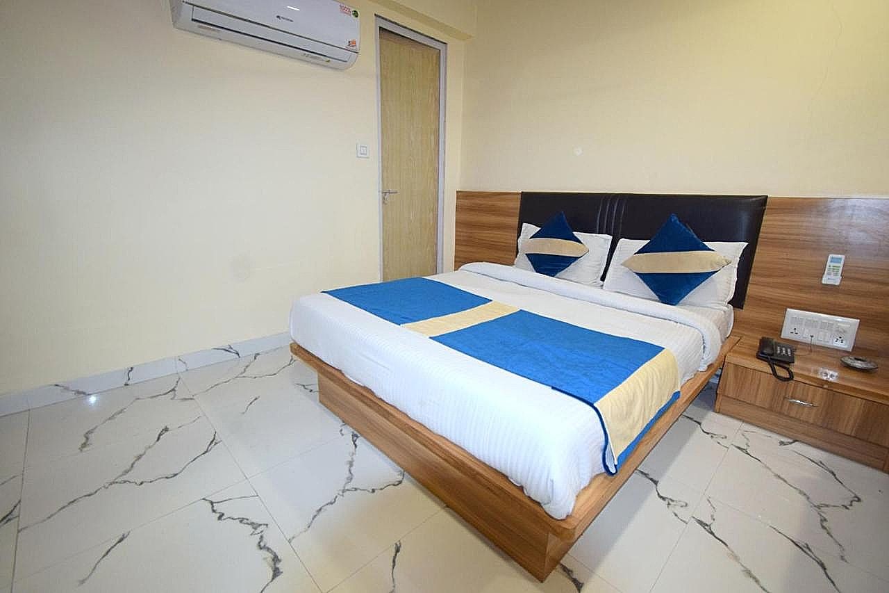 undefined Hotel New Pathik 4