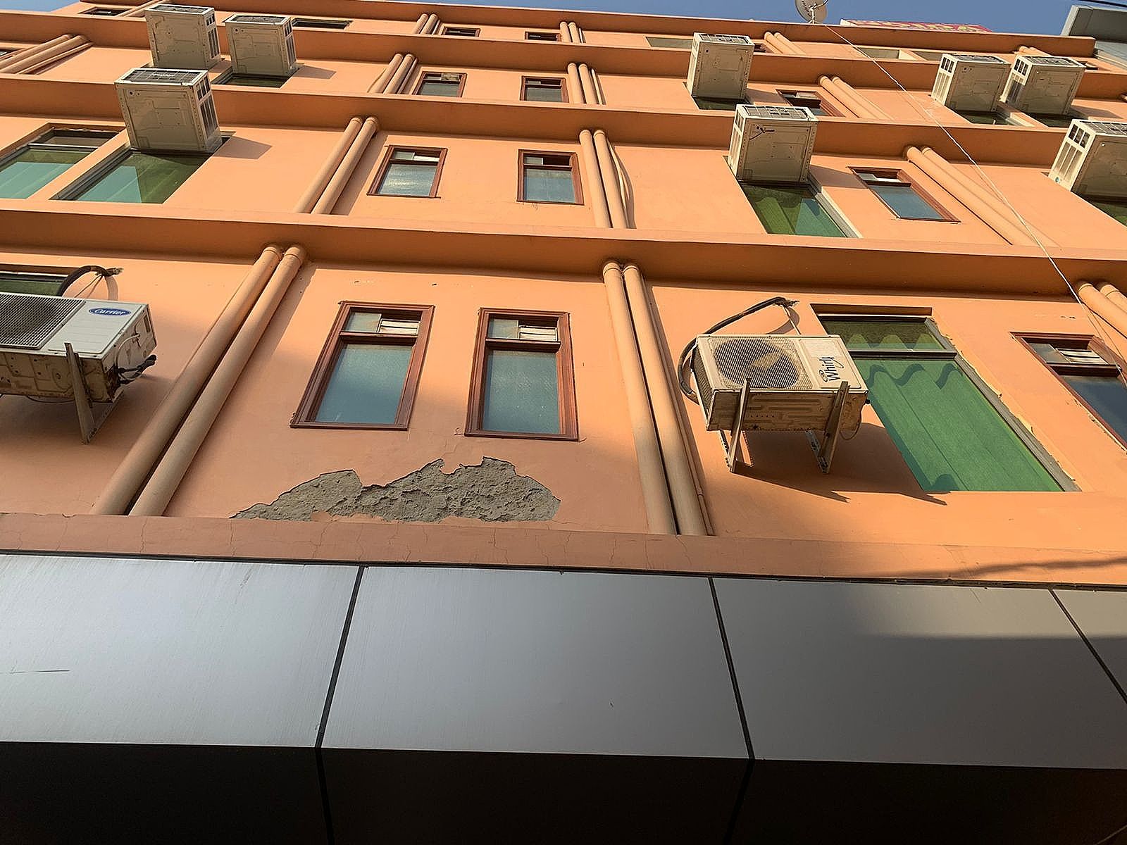 undefined Hotel Noida Continental 9