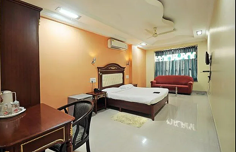 ORIENT Executive Room