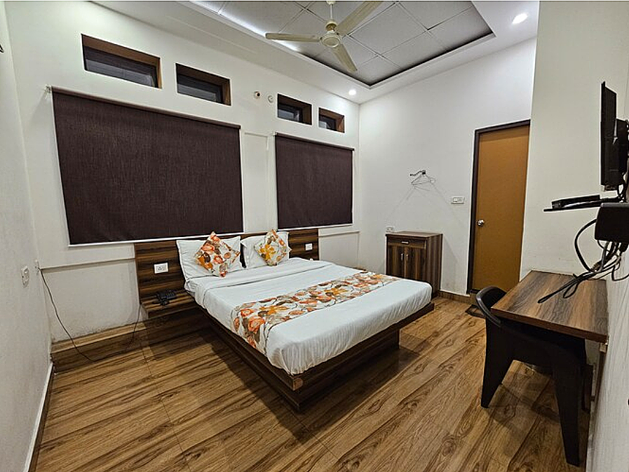 Hotel ParkView Deluxe Double Room 8