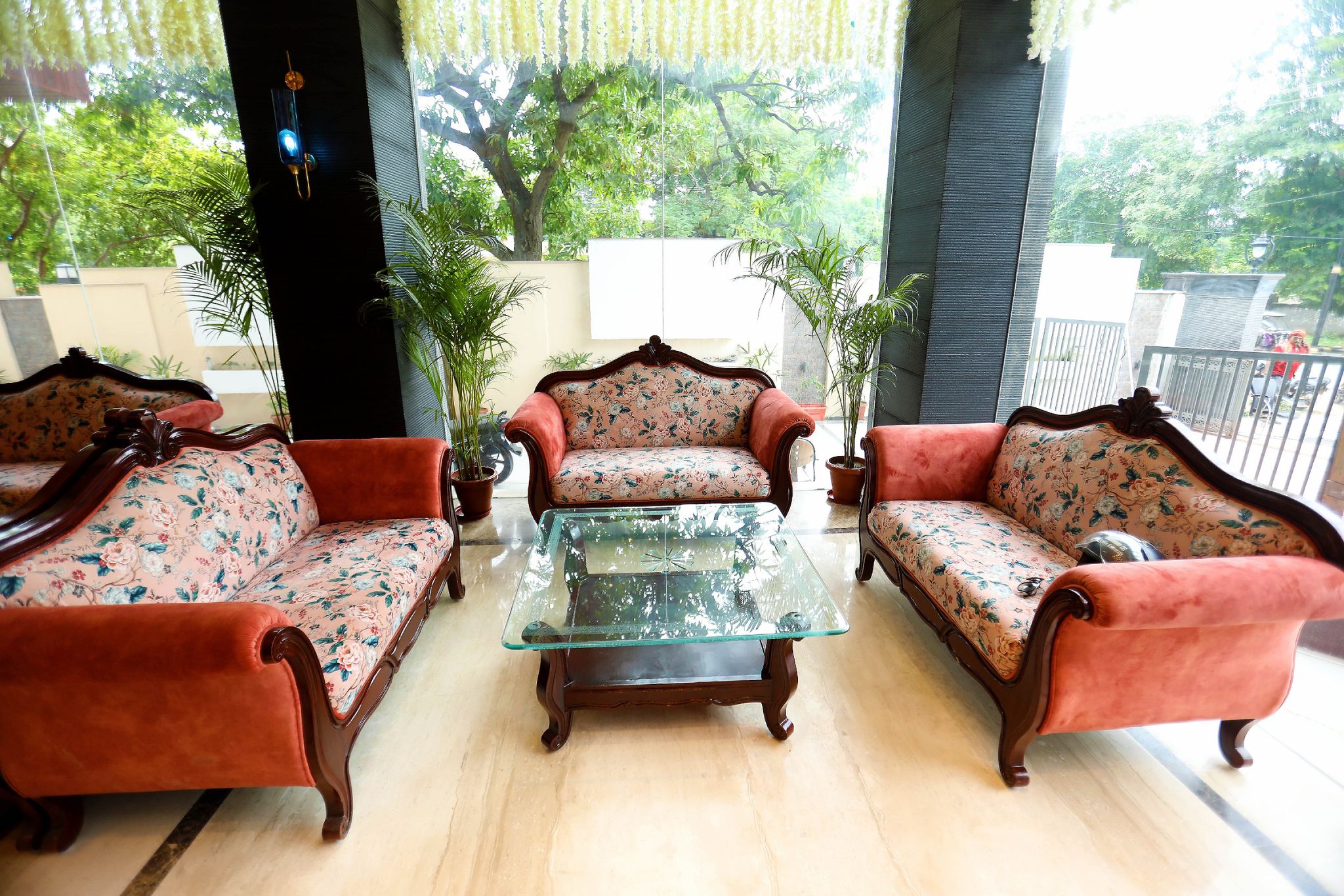 undefined Hotel Pinnacle Gate 2