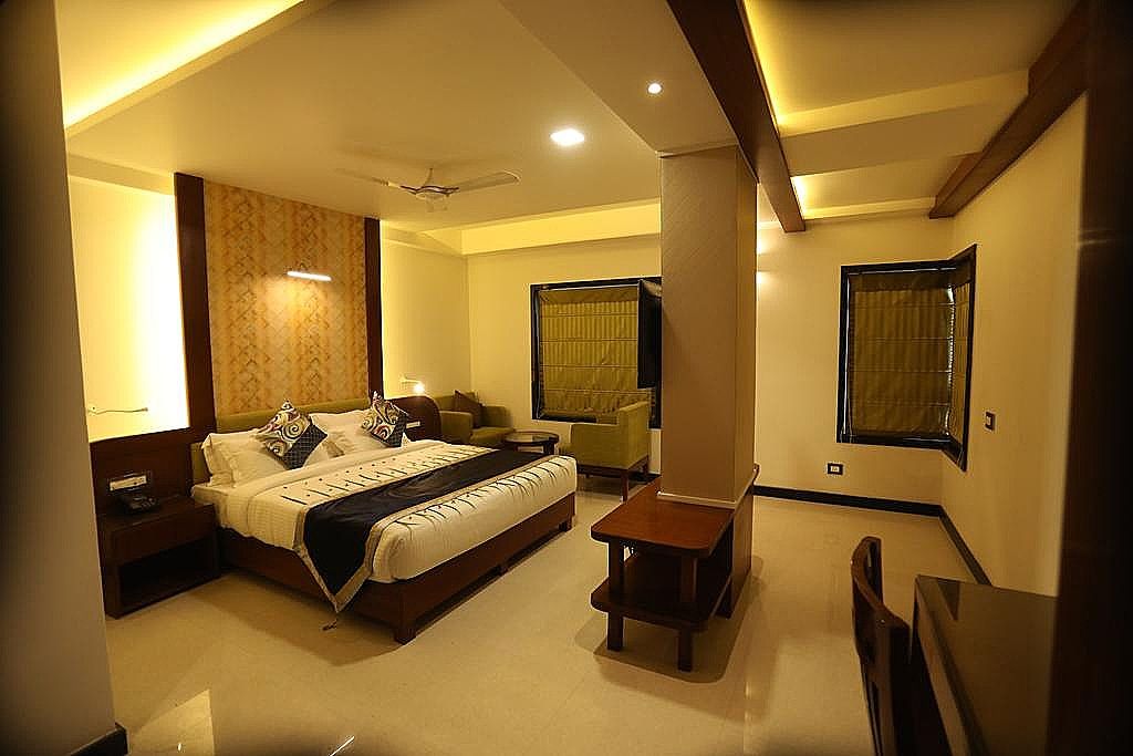Club Room