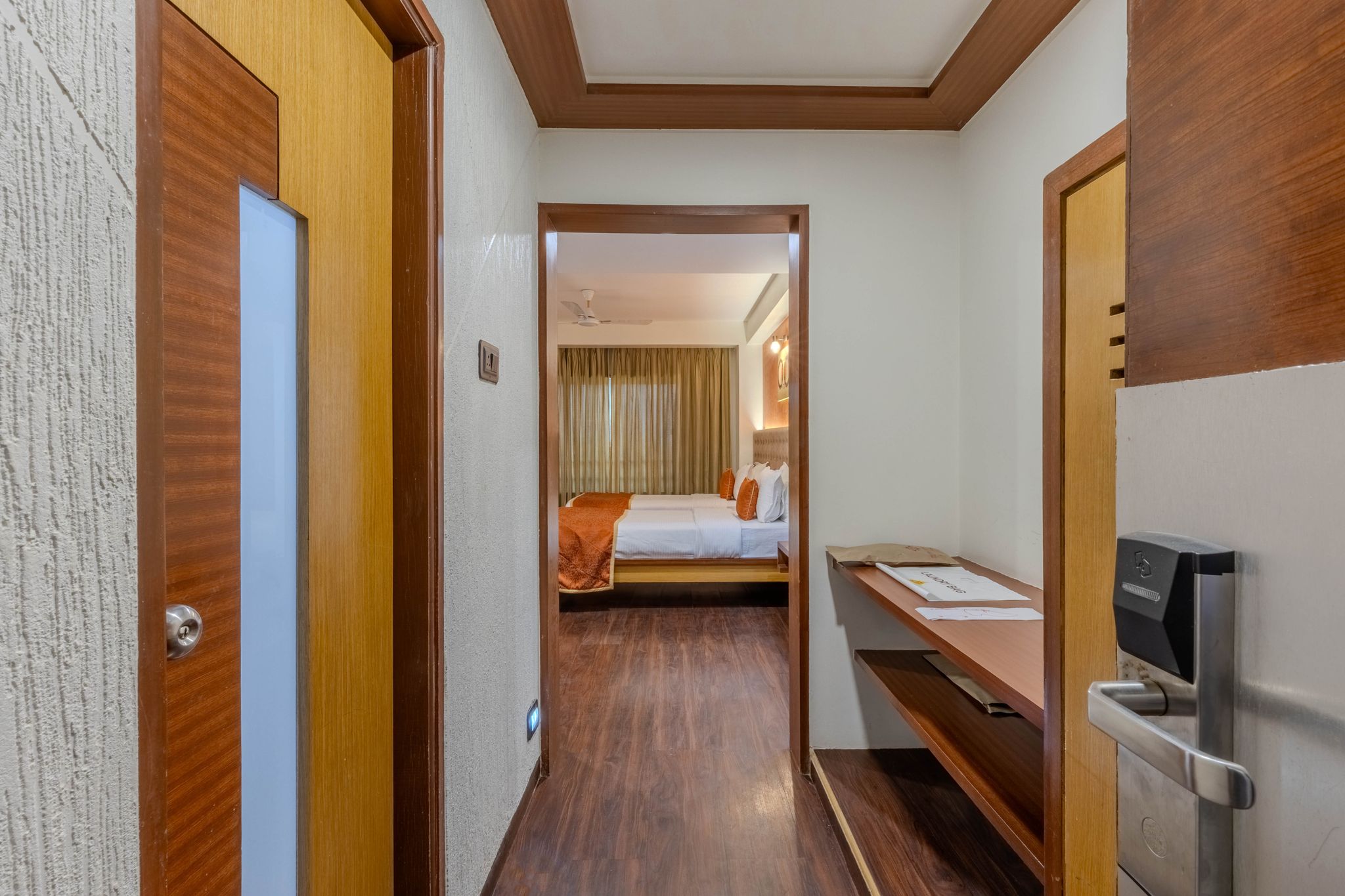 Hotel President, Vadodara Deluxe Room 3