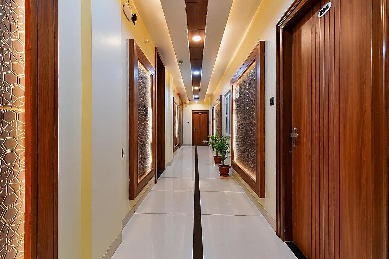 Hotel Purple Orchid