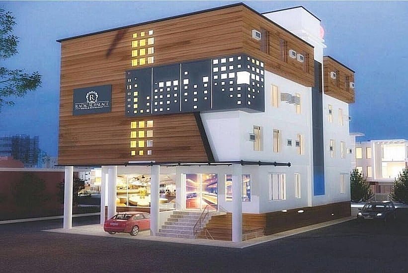 Hotel Radical Palace