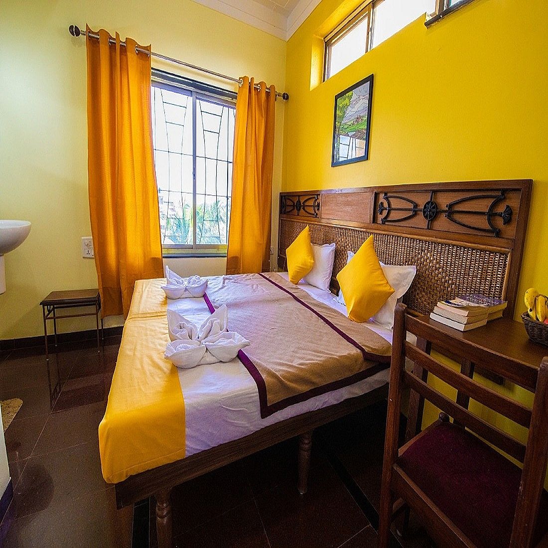 Hotel Raj Resort Bus Corp Room Non AC (Small Room) 6