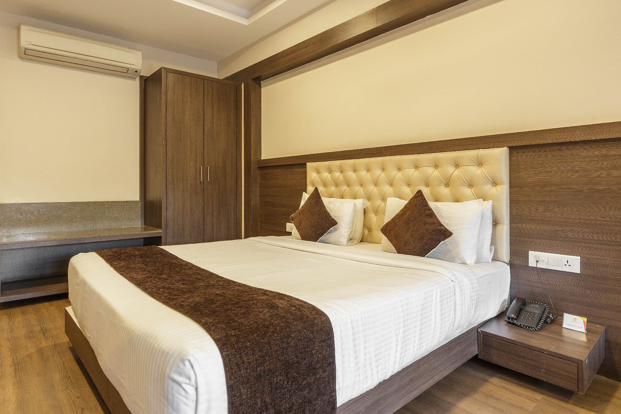 Hotel Rajwara Palace Club Rooms