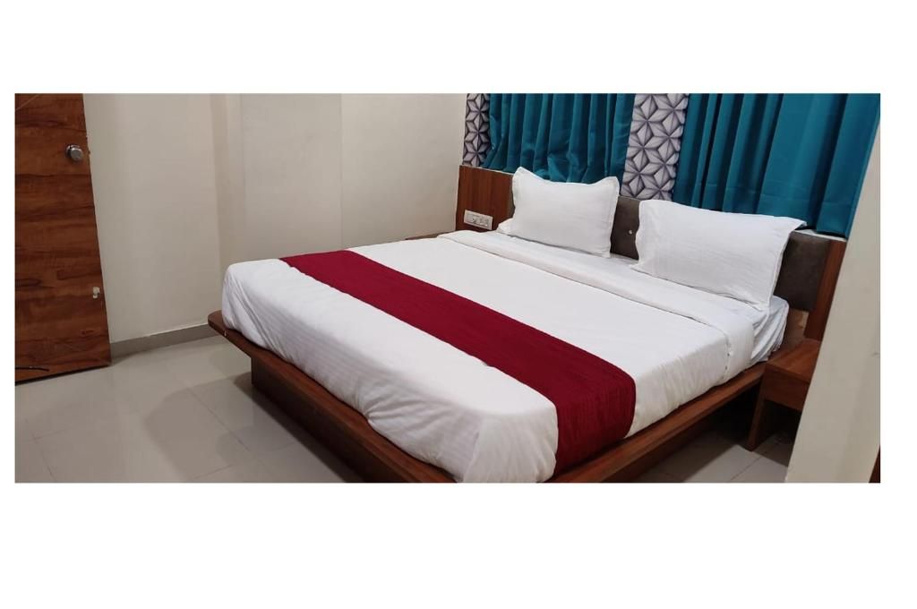 Hotel Red Rose Classic AC 2