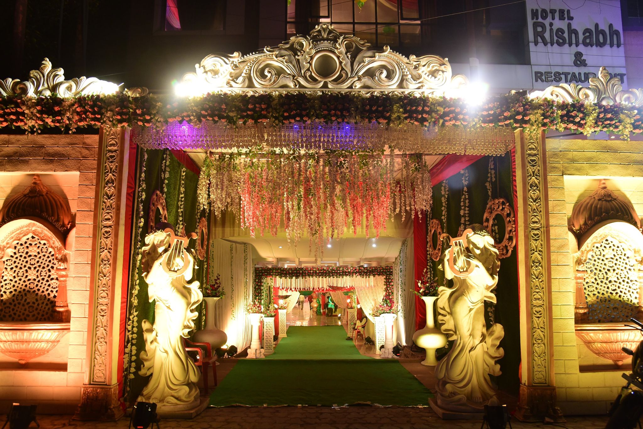 undefined Hotel Rishabh 8