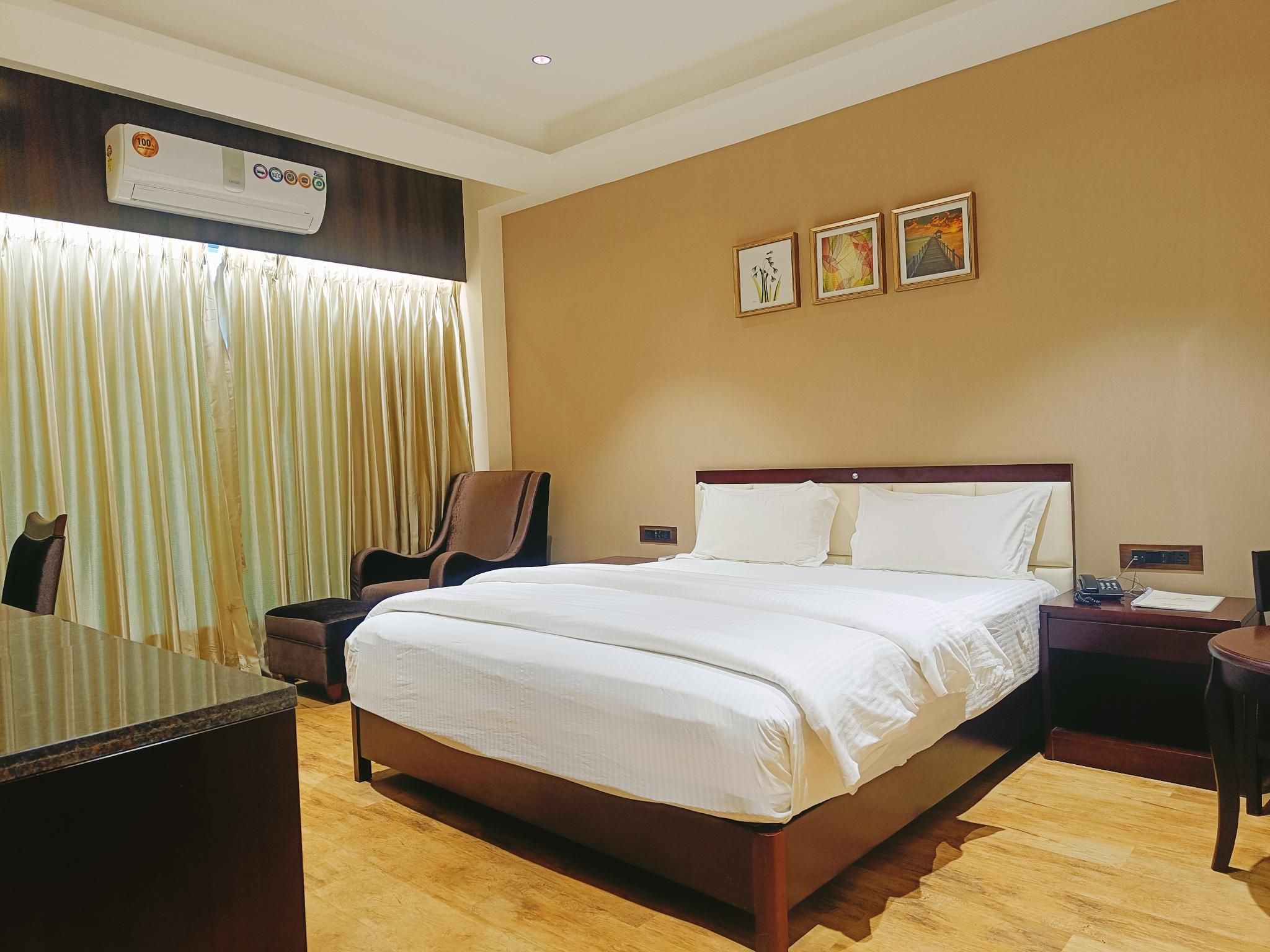 Executive King or Twin