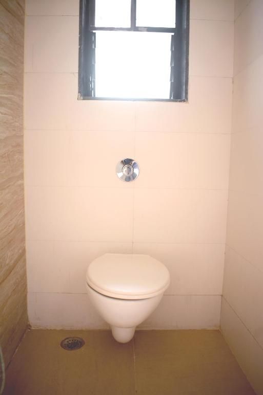 Hotel Sai Amber By Splenor Standard Double Room 6