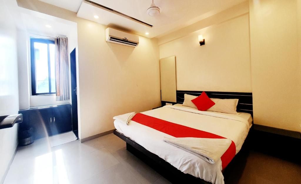 Hotel Sai Amber By Splenor Standard Double Room 5