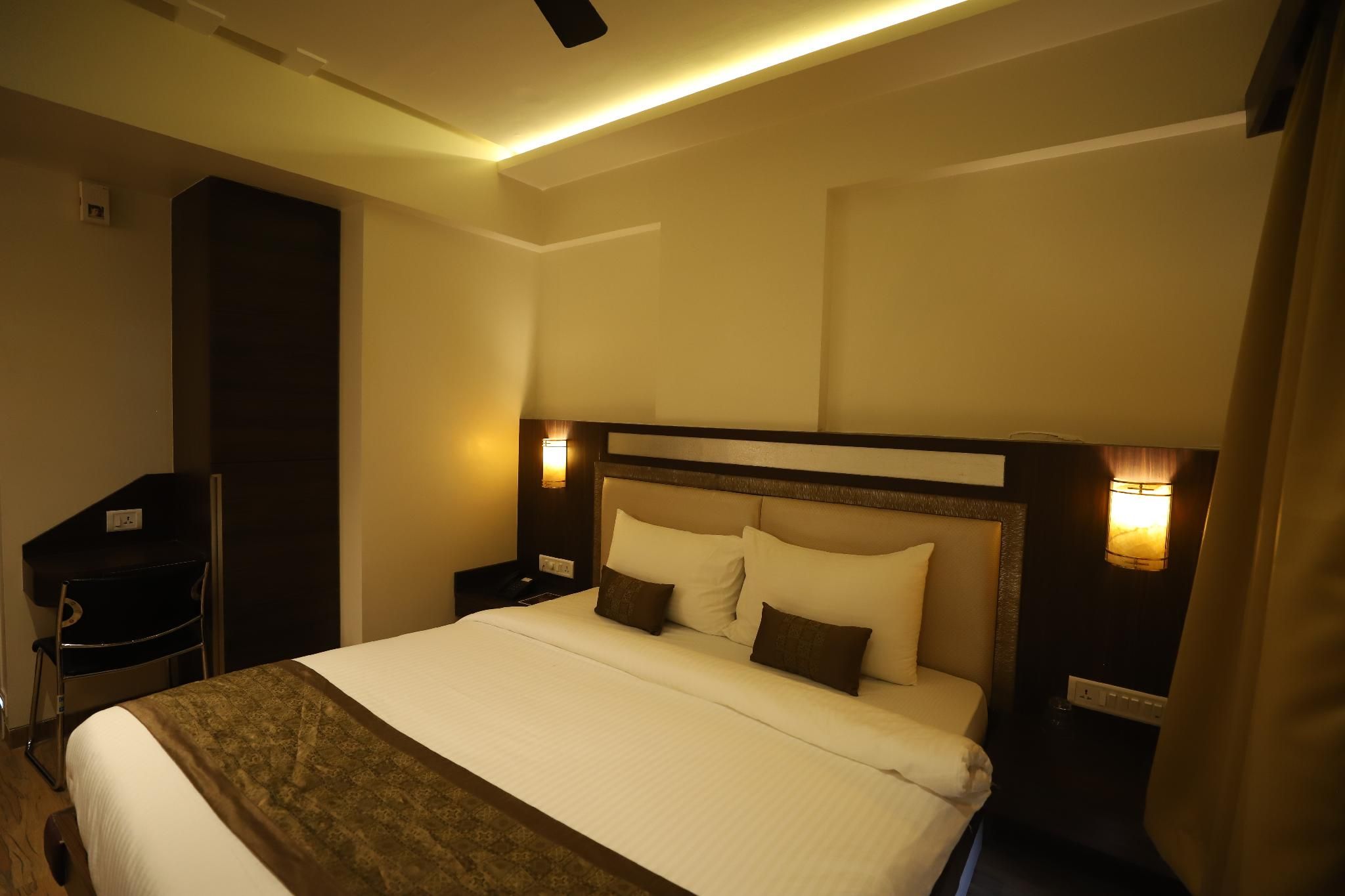 Hotel Seven Sky Golden Room 2