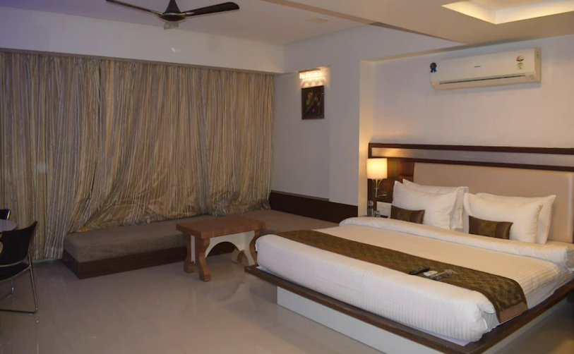 Platinum Family Room