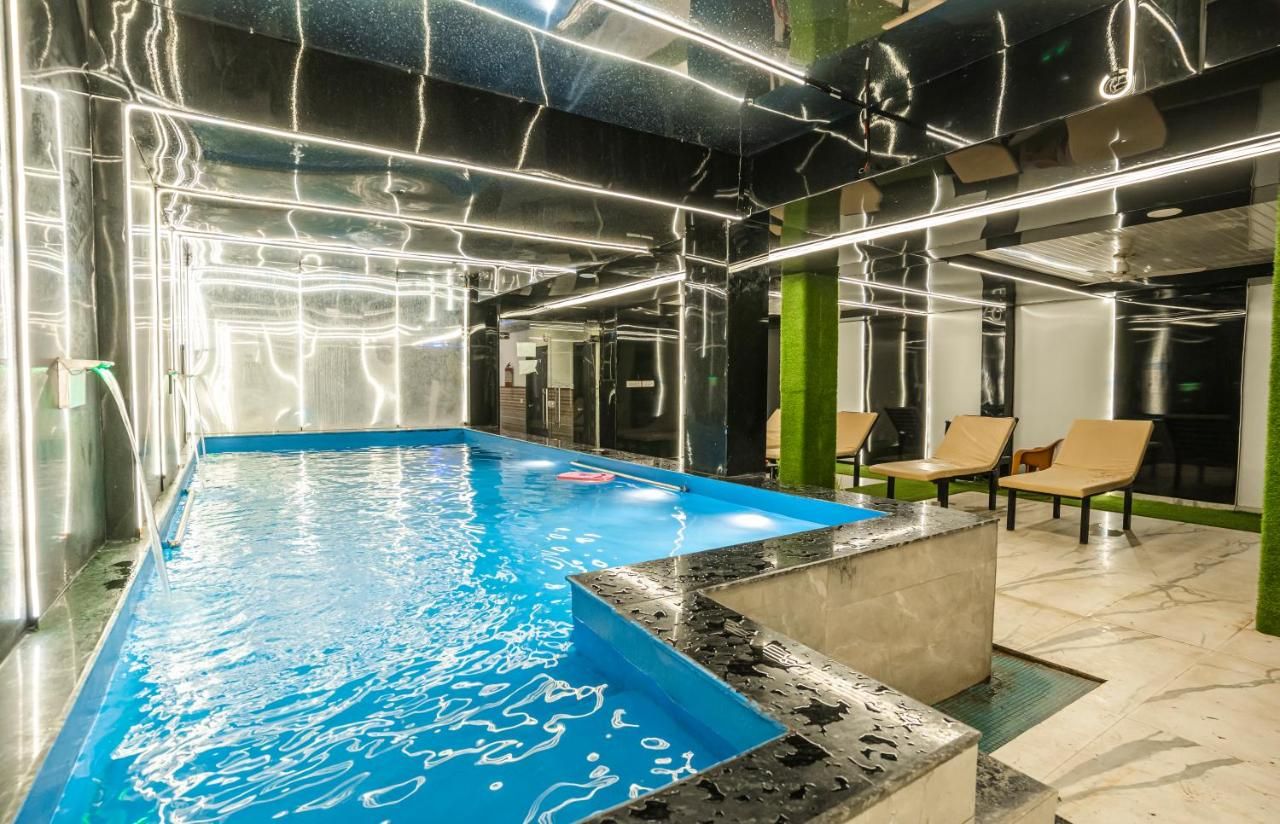 undefined Ski Hotel & Resort by White Panda 4