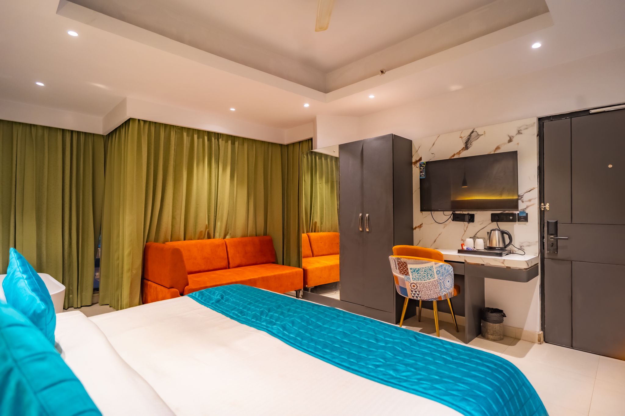 Executive Room