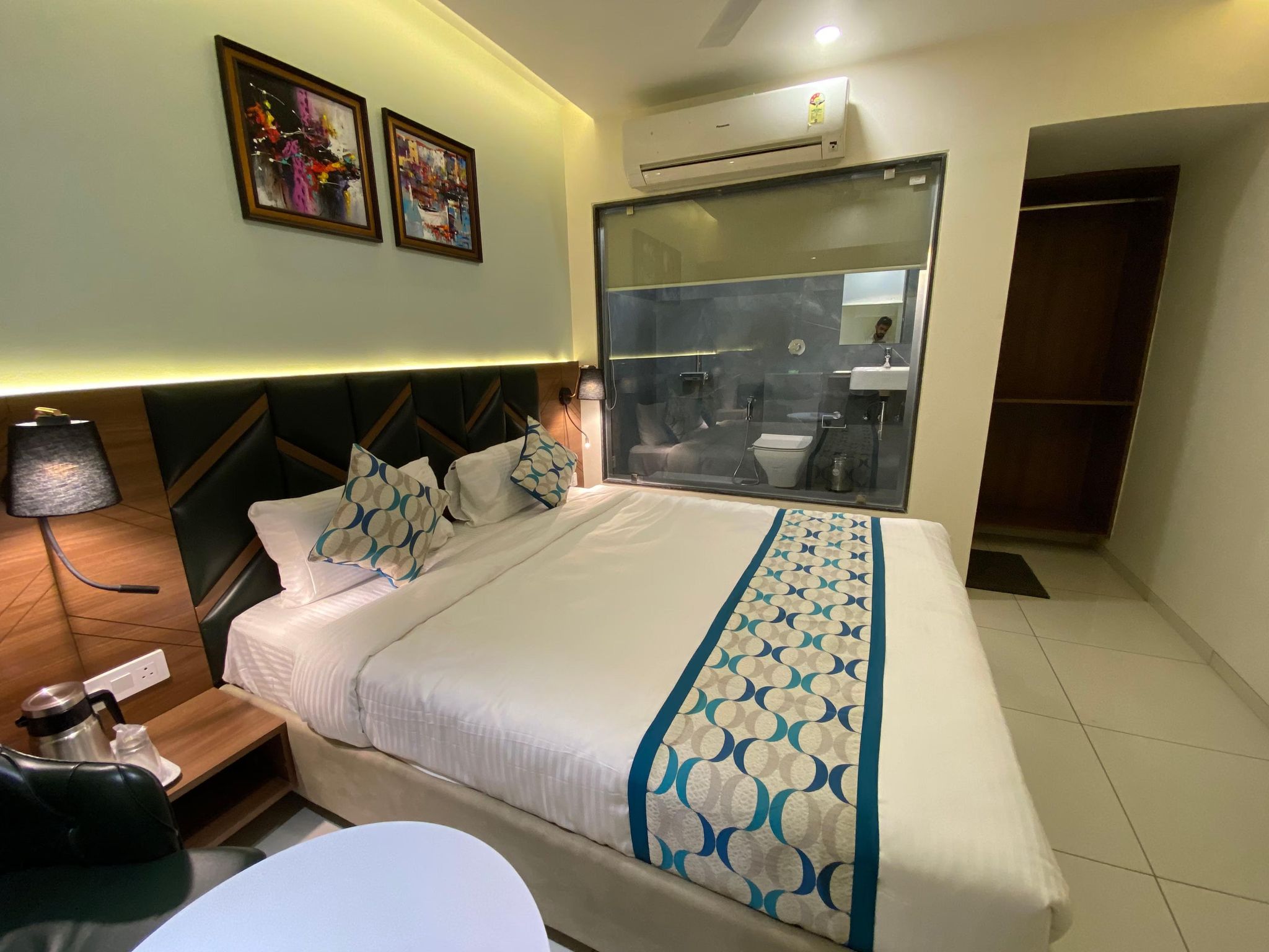 Hotel Unique by Apex Executive Room 2