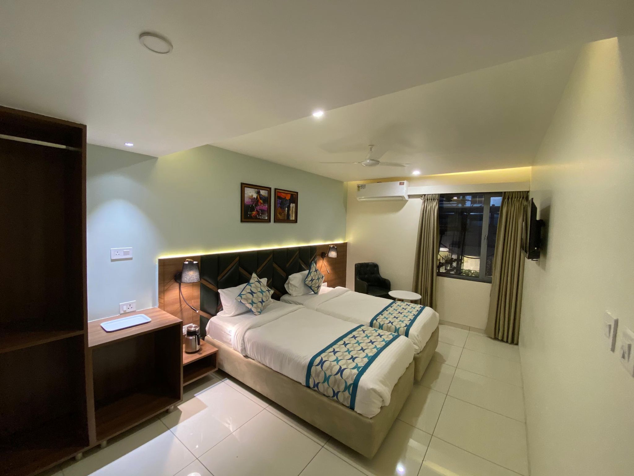 Hotel Unique by Apex Executive Room 3