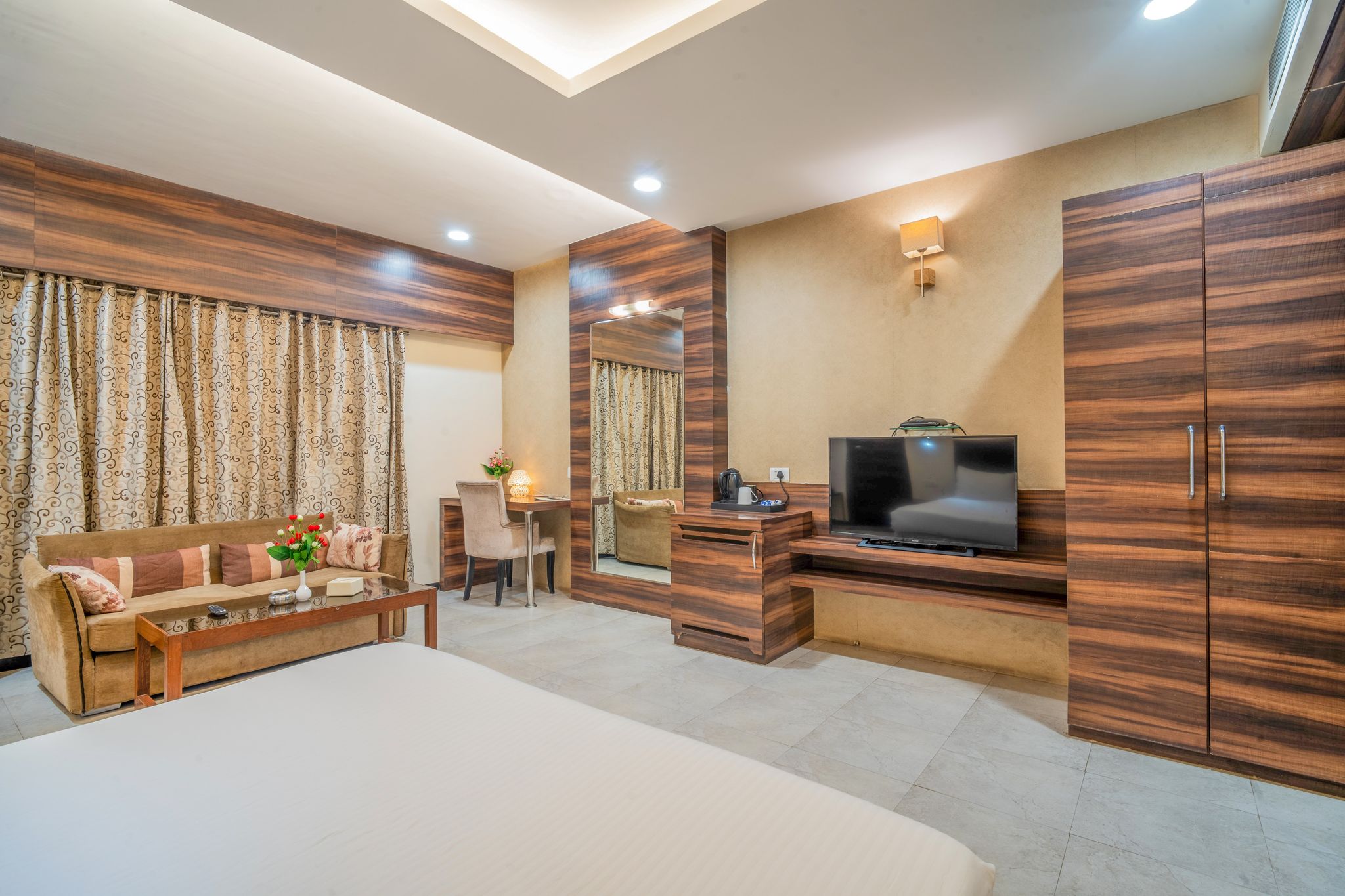 Hotel Varun Super Deluxe Room 17