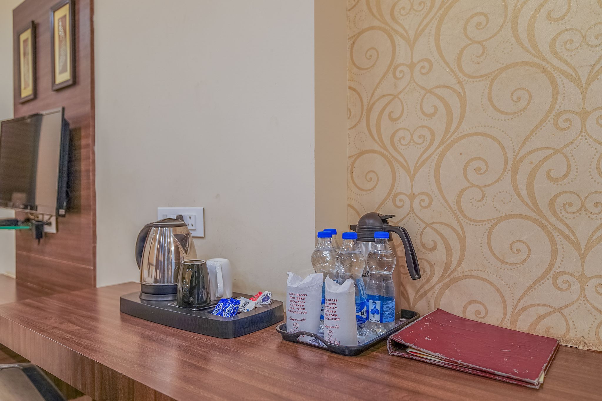 Hotel Varun Family Room 7