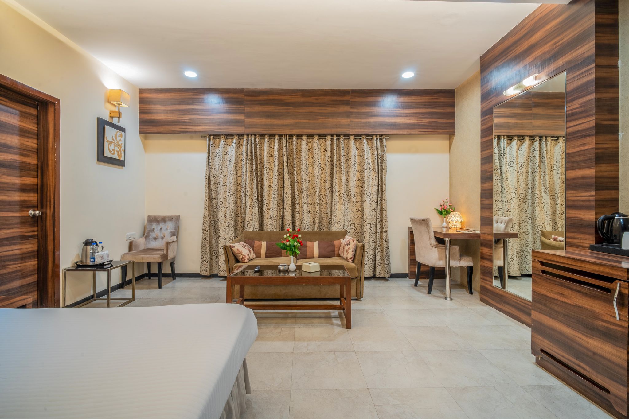 Hotel Varun Super Deluxe Room 22