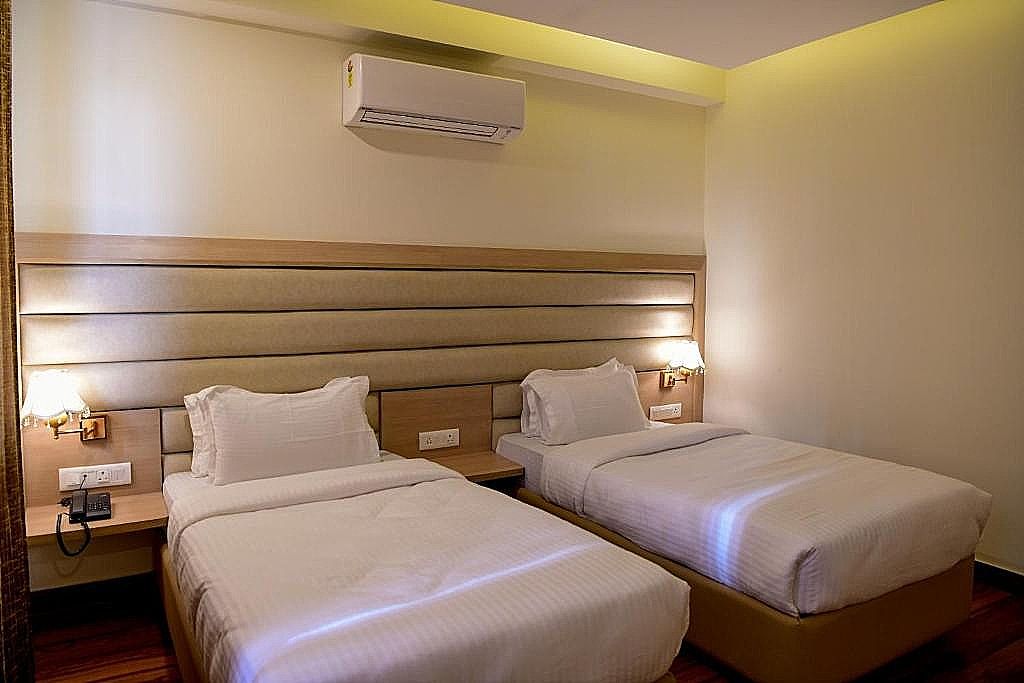 Hotel White Rock By The Solitaire Hospitality Superior Twin Room 4