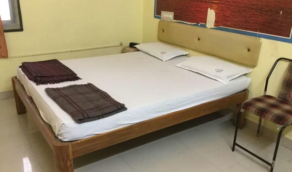 undefined i-ROOMZ Geetha Residency 10