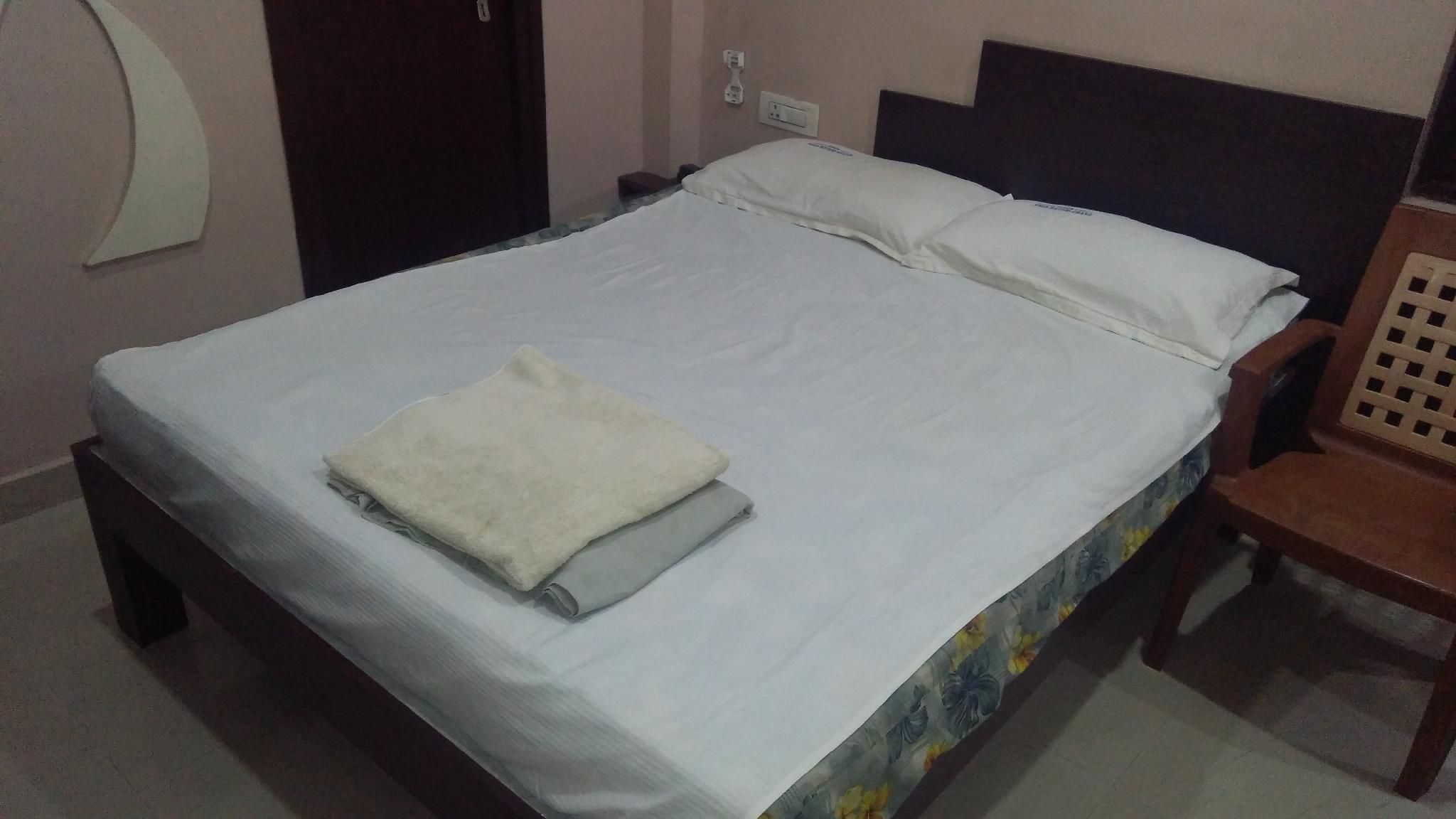 Double AC Room