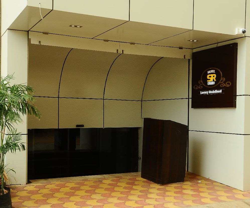 undefined i-ROOMZ SR Grand 9