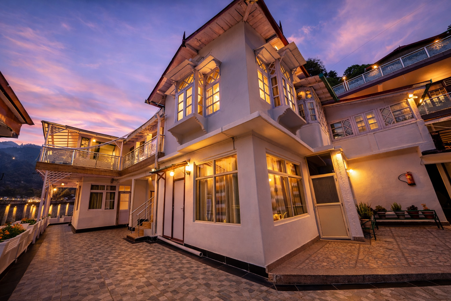 Hotel Exterior
