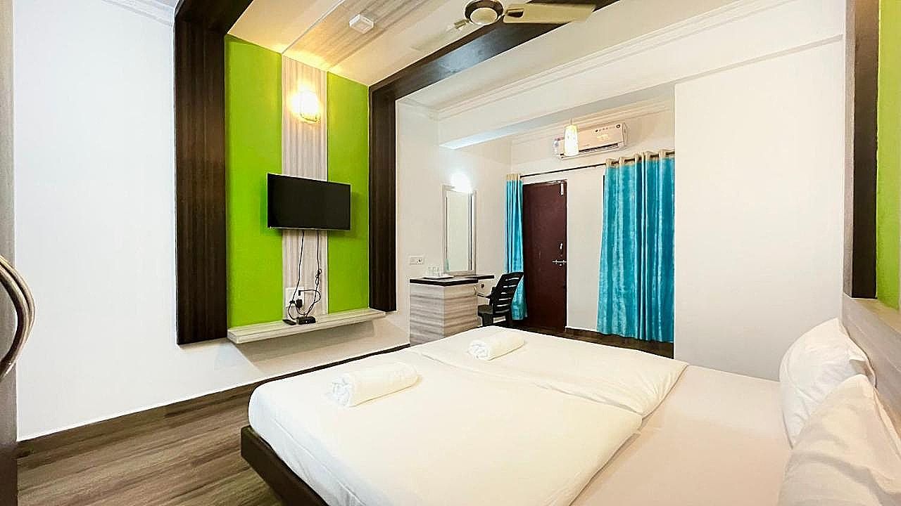 Iora Del Mar Deluxe A/c Room 3