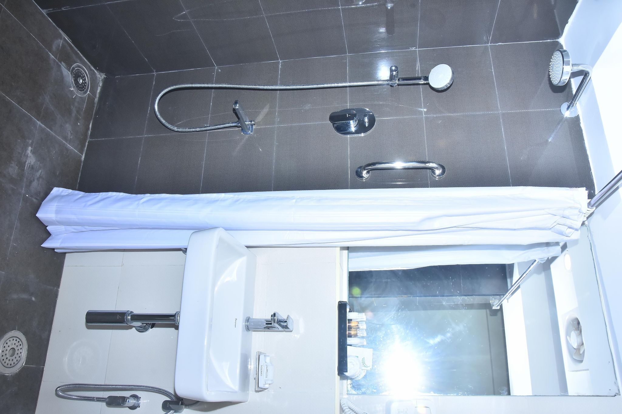 juSTa Sarang Rameshwaram Premium Room 8