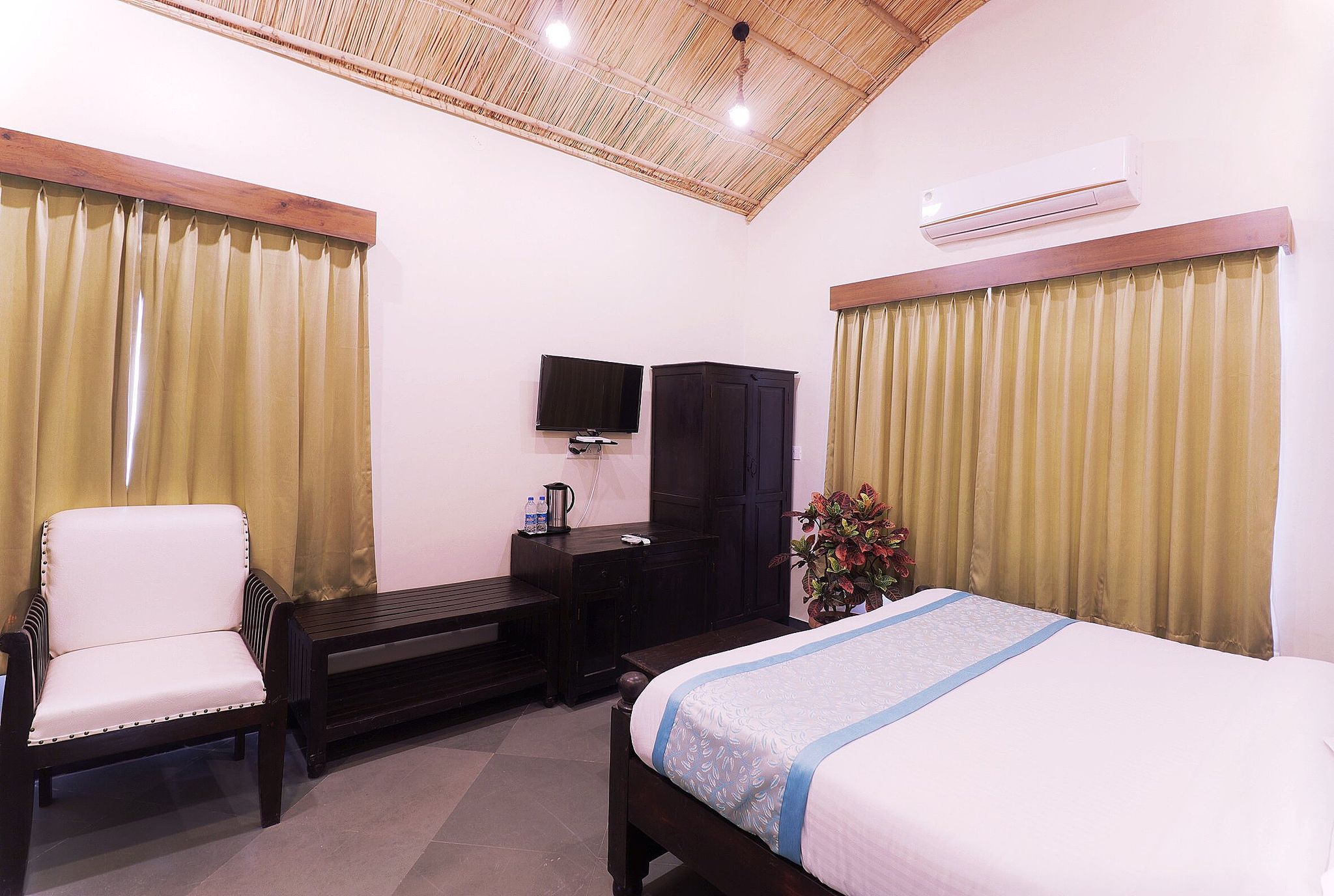 Keshav Spa & Resort