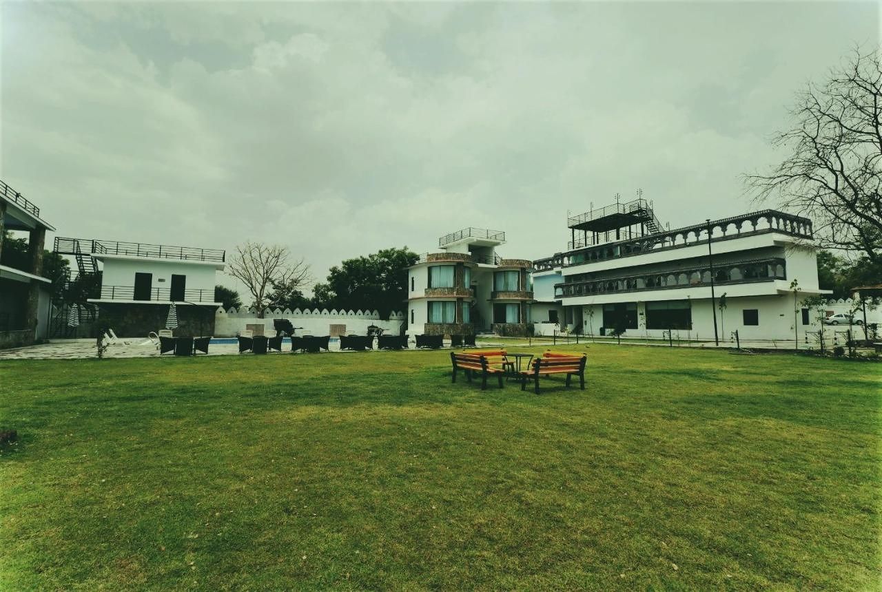 Keshav Spa & Resort