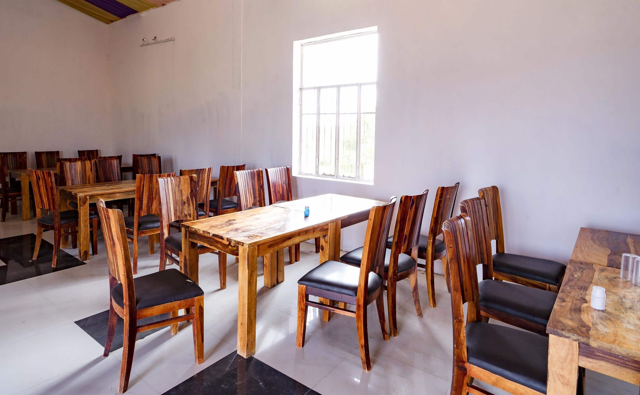 Food & Dining
