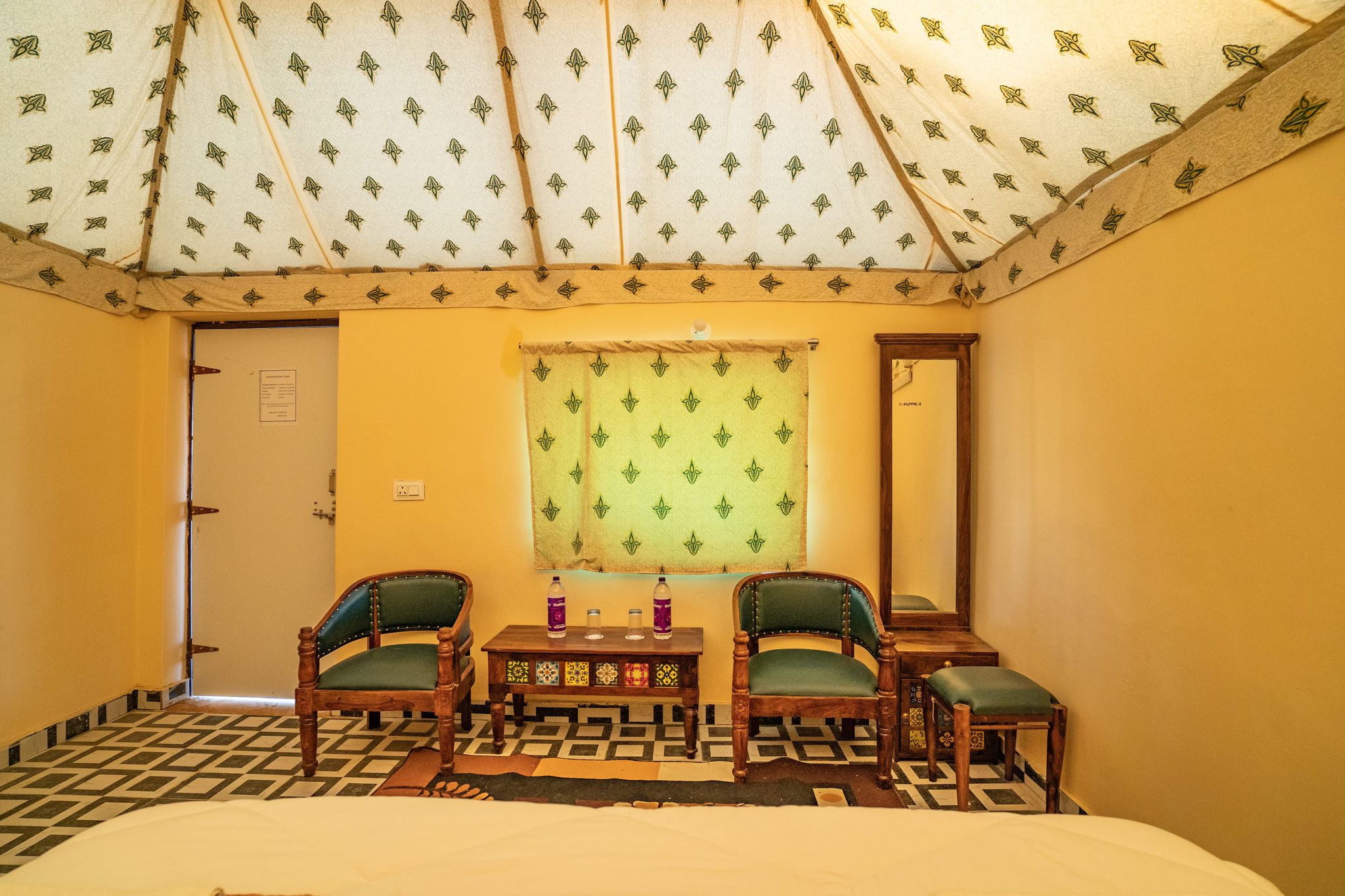 Royal AC Swiss Cottage with Free Camel Safari