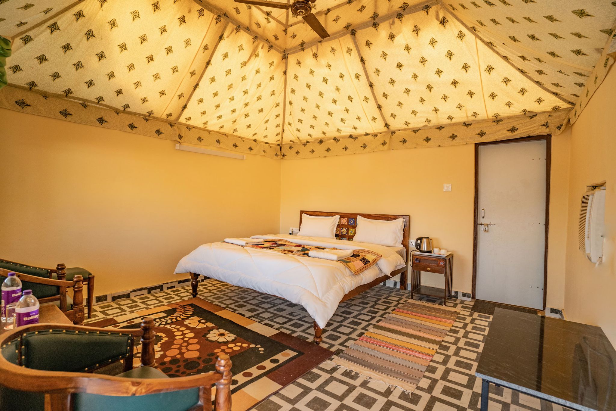 Royal AC Swiss Cottage with Free Camel Safari