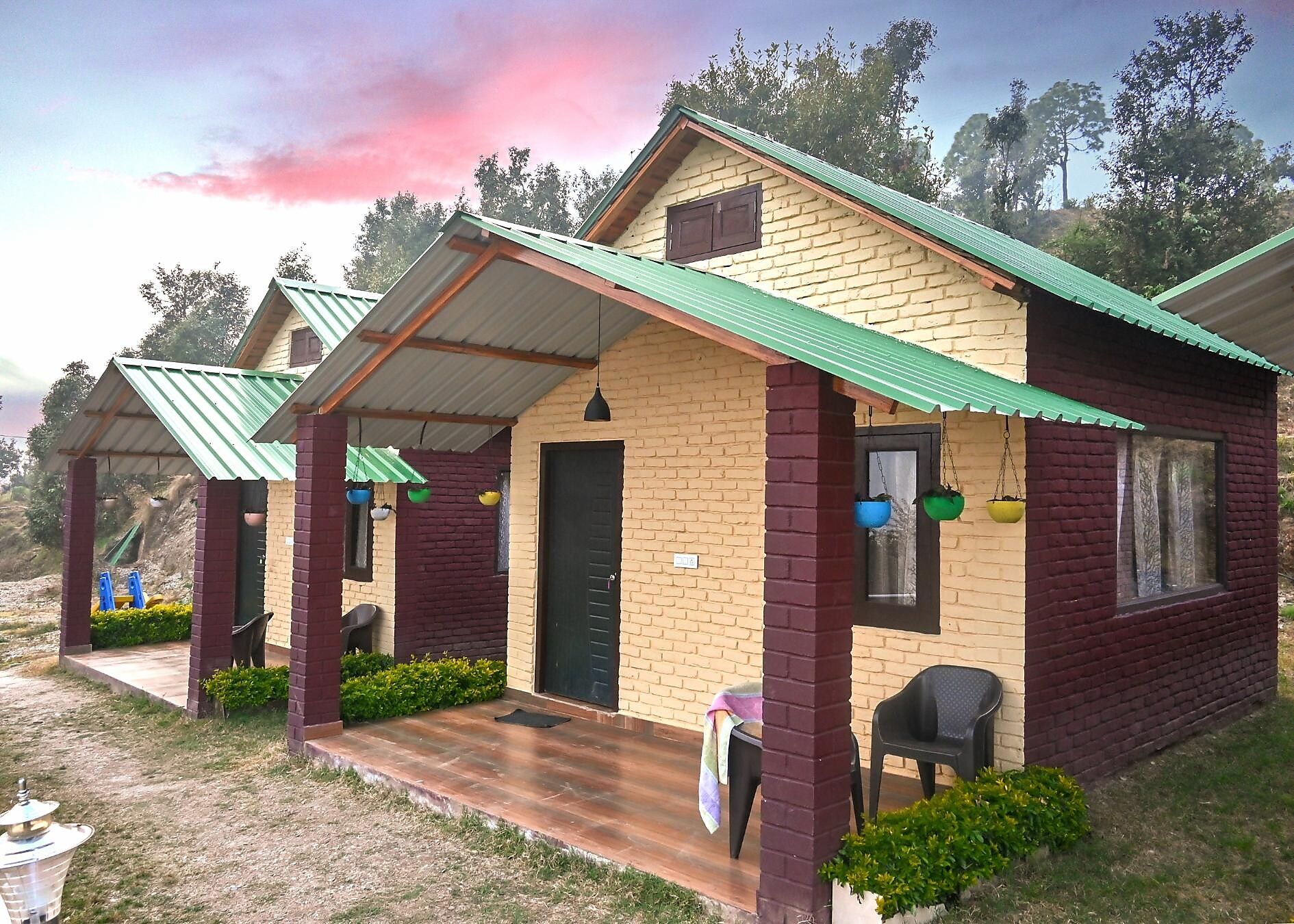 Kumaoni Karavan Camp's & Resort