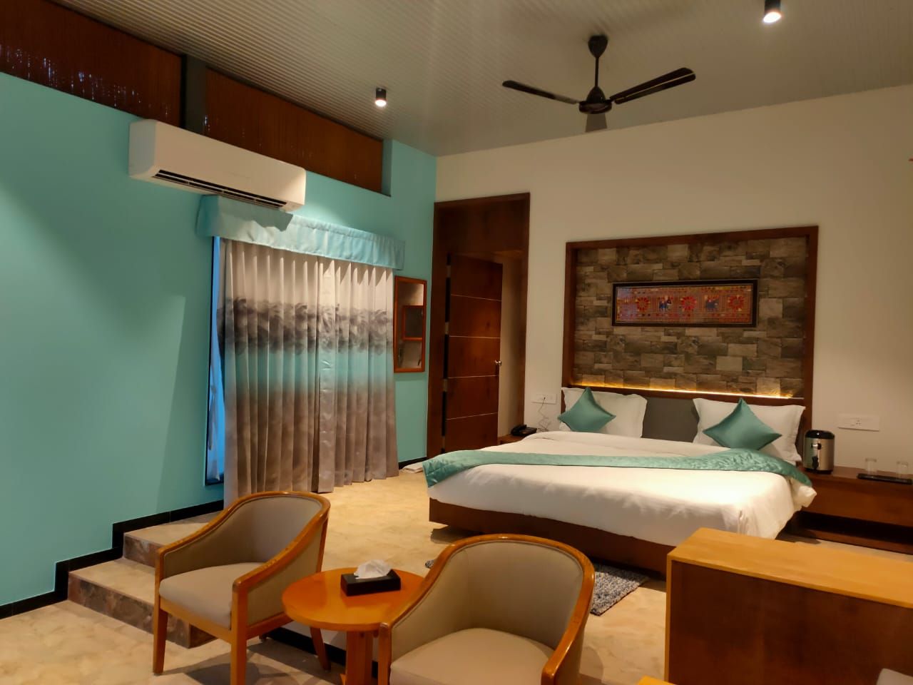 Suite Room