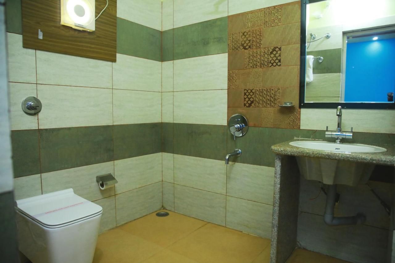 Maa Greenery View Deluxe Room 4