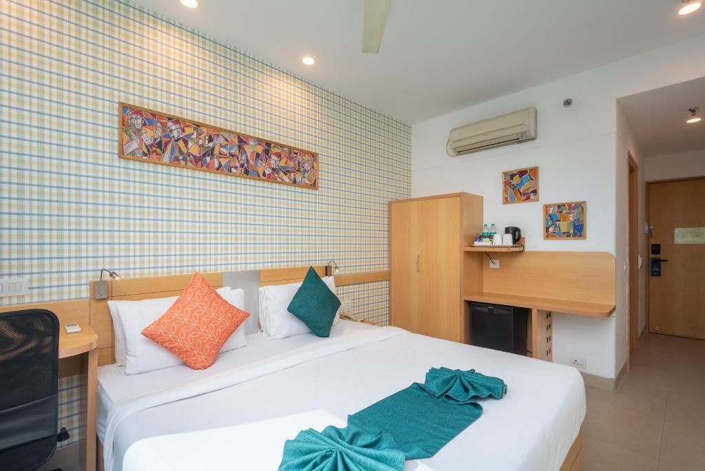 Superior - City View