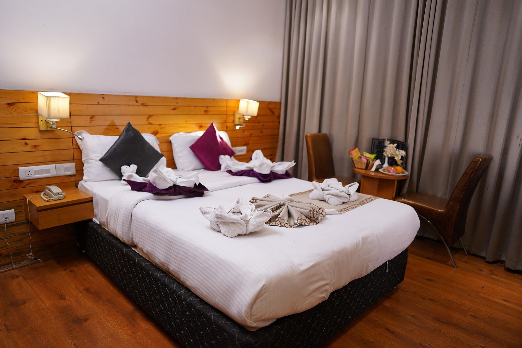 Dachen & Palmo Deluxe Room 2