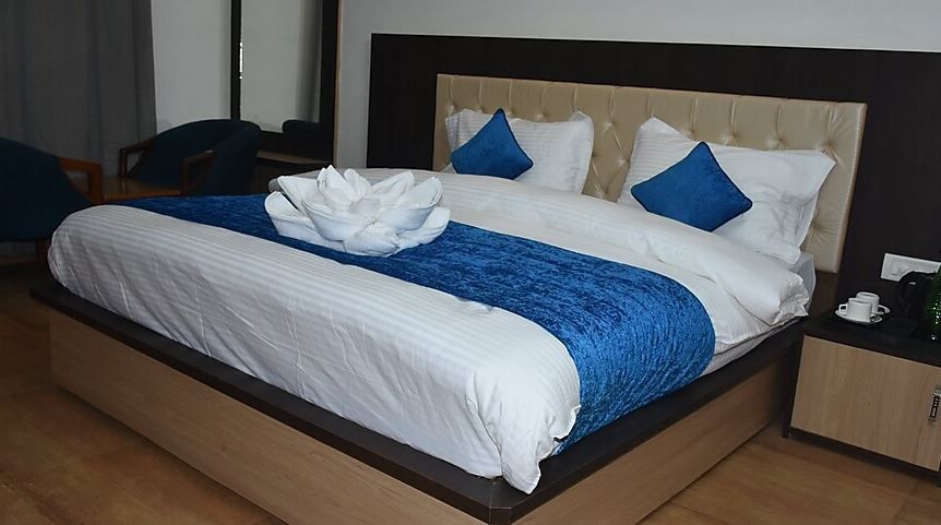 undefined Meadows Residency 10