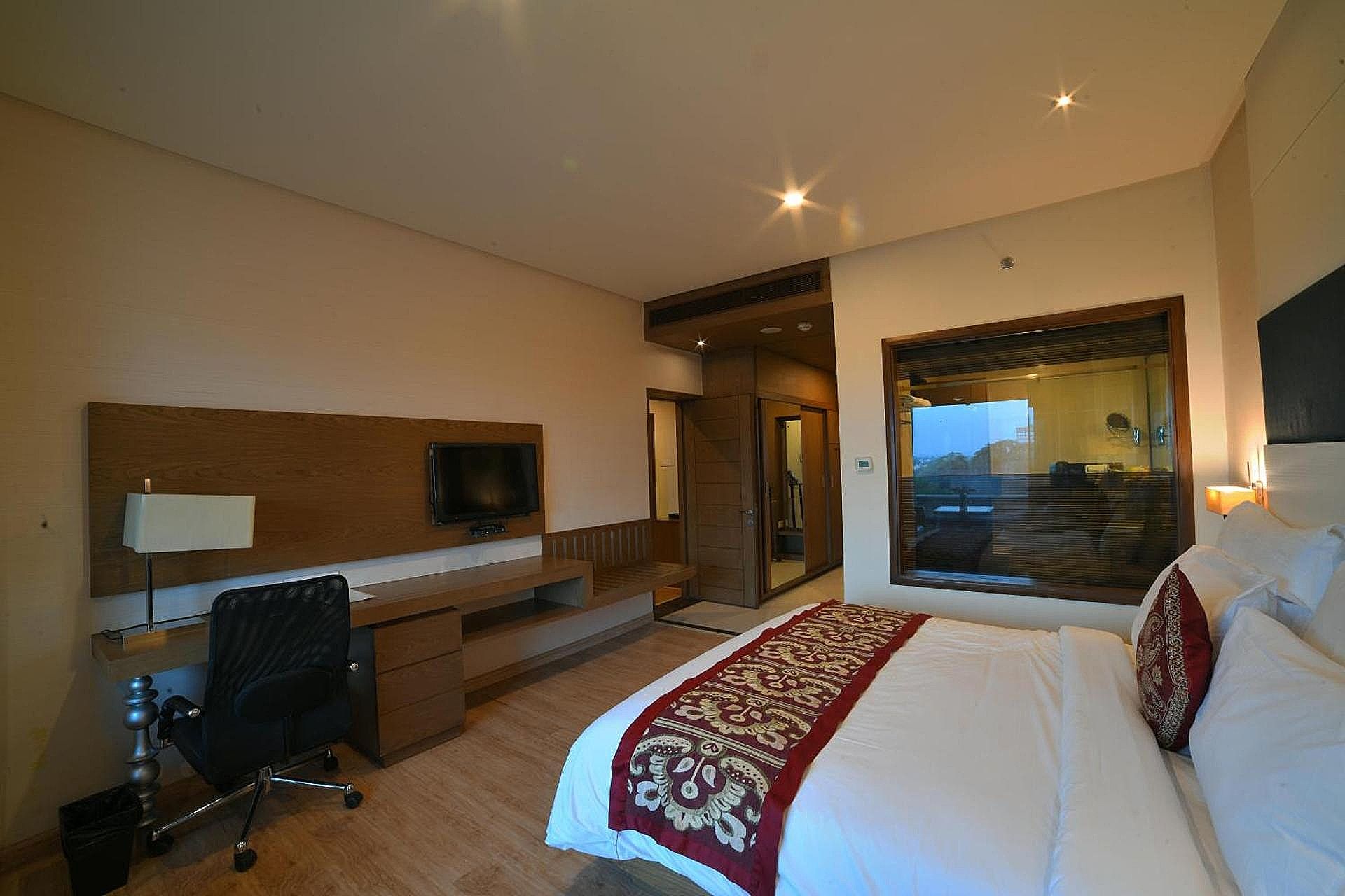 Deluxe Suite