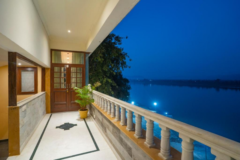 Narmada river view resort & restaurantnt
