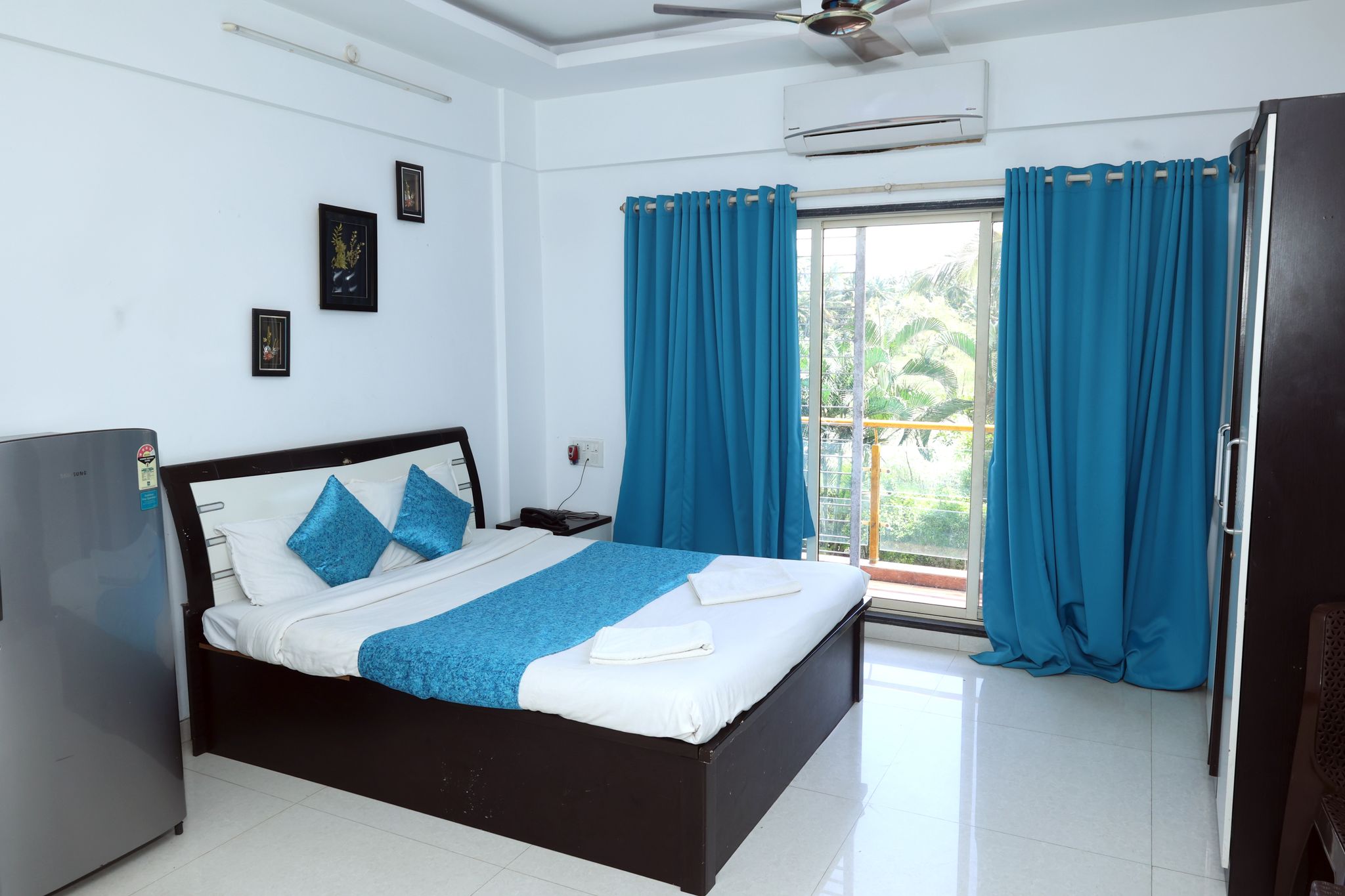 Deluxe Room With Pool View Balcony